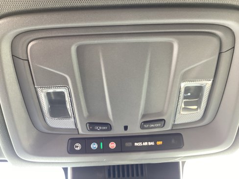 New 2026 GMC Sierra 1500 Elevation image 22