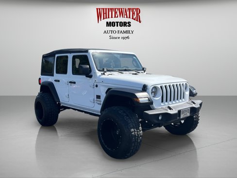 Used 2019 Jeep Wrangler Unlimited Sport image 7