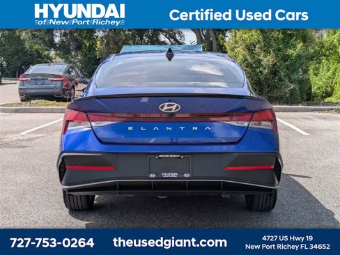 Certified 2025 Hyundai Elantra Sport image 4
