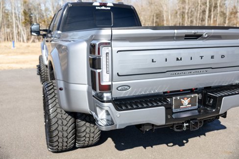 Used 2024 Ford F450 Limited w/ FX4 Off-Road Package image 24