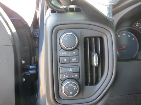 Used 2021 Chevrolet Silverado 1500 Custom image 12