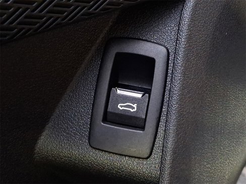 Used 2025 BMW X1 xDrive28i w/ Technology Package image 24