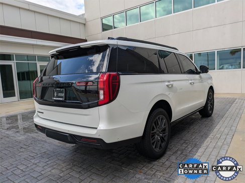 Used 2025 Ford Expedition Platinum w/ Stealth Performance Package image 4