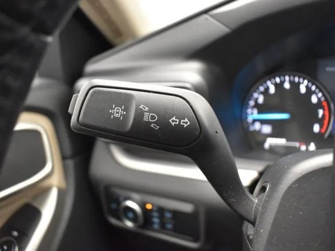 Used 2023 Ford Explorer XLT w/ Equipment Group 202A image 26
