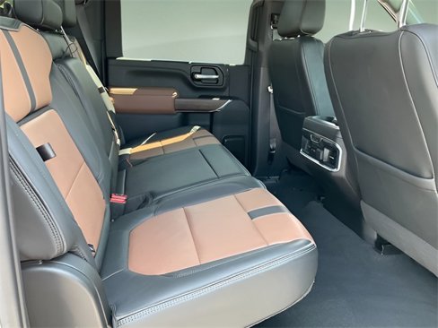 Certified 2023 Chevrolet Silverado 2500 High Country image 18
