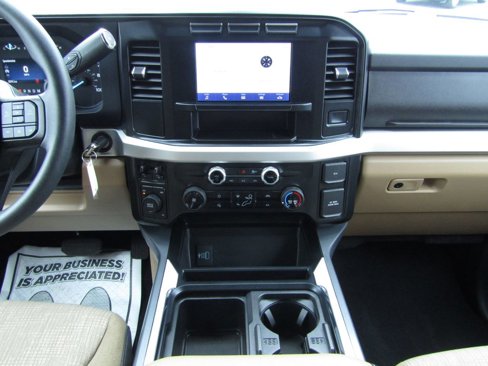 Used 2025 Ford F250 XLT w/ F-250 >10K GVWR Package image 23