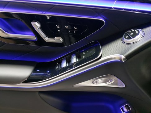 New 2025 Mercedes-Benz S 580 4MATIC Sedan image 30