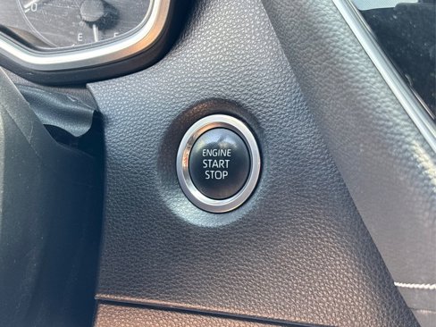Used 2023 Toyota Corolla SE image 30