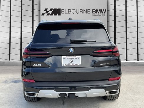 New 2026 BMW X5 sDrive40i image 6