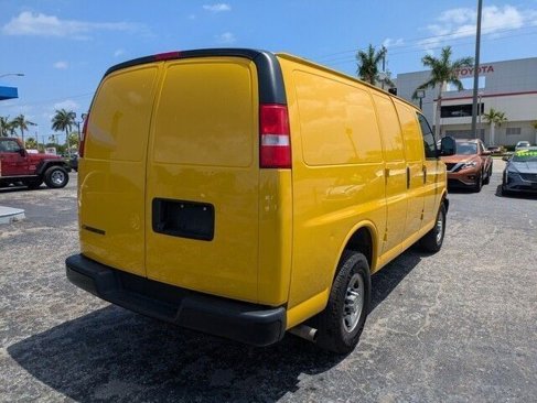 Used 2023 Chevrolet Express 2500 image 8