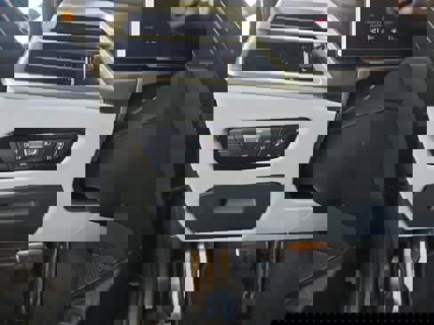 New 2025 BMW M3 Competition image 29