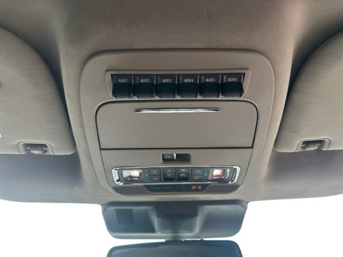 Used 2025 Ford F250 Platinum w/ Platinum Plus Package image 24