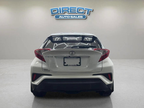 Used 2021 Toyota C-HR LE image 5