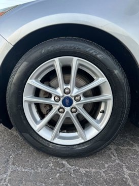 Used 2015 Ford Focus SE image 19