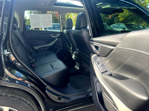 Used 2022 Subaru Forester Limited image 12