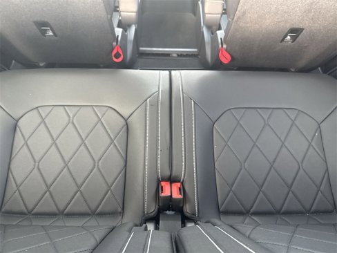 New 2025 Volkswagen Atlas SEL Premium R-Line image 32