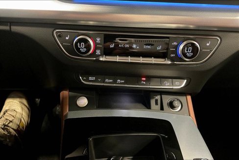 Certified 2025 Audi Q5 2.0T Premium Plus w/ Premium Plus Package image 31