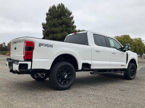 Used 2025 Ford F350 Lariat w/ Black Appearance Package image 96
