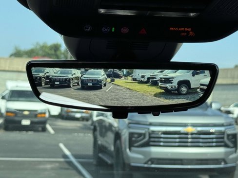 New 2026 Chevrolet Equinox LT w/ Safety and Technology Package image 4