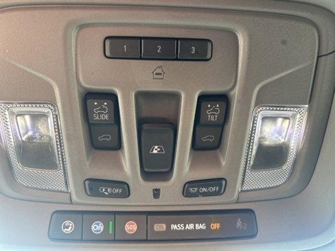 Used 2023 GMC Sierra 1500 SLT w/ SLT Premium Plus Package image 17