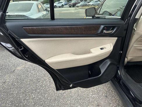 Used 2016 Subaru Outback 2.5i Limited image 12
