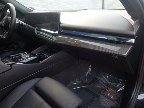 Used 2024 BMW i5 M60 w/ Executive Package image 24