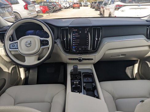 New 2025 Volvo XC60 T8 Plus w/ Protection Package Premier image 16