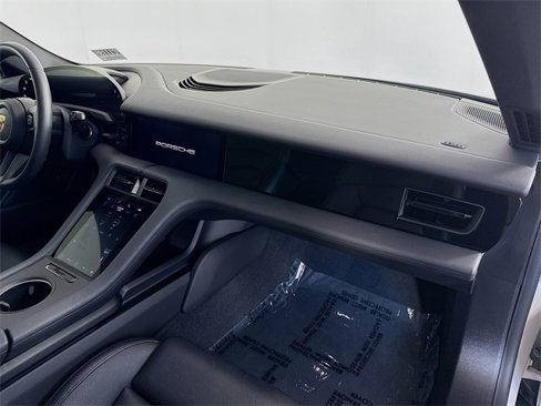 Certified 2024 Porsche Taycan image 22