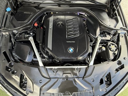 Used 2021 BMW 540i w/ Premium Package image 34