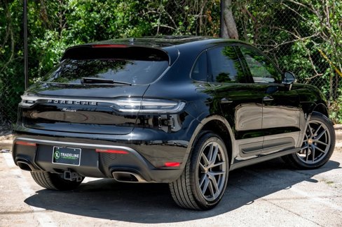 Used 2024 Porsche Macan w/ Premium Plus Package image 13