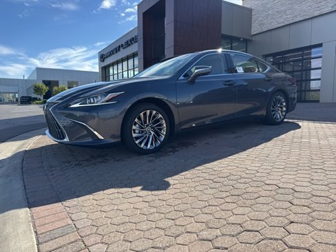 New 2025 Lexus ES 350 Luxury w/ Accessory Package (Z2) image 14