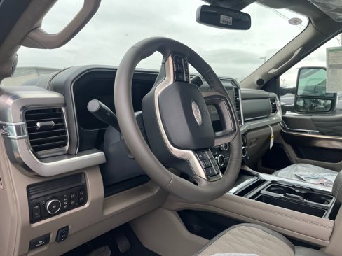 New 2026 Ford F250 Platinum w/ Platinum Plus Package image 2