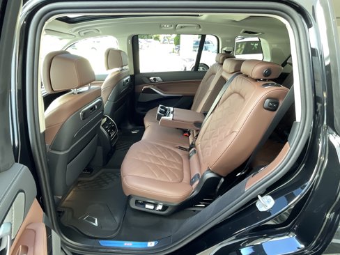 New 2026 BMW X7 xDrive40i image 27