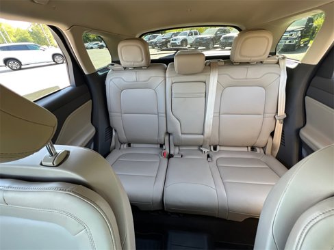 Used 2021 Lincoln Corsair AWD image 32