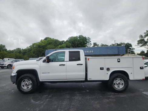 Used 2019 GMC Sierra 2500 4x4 Double Cab w/ Sierra Convenience Package image 2