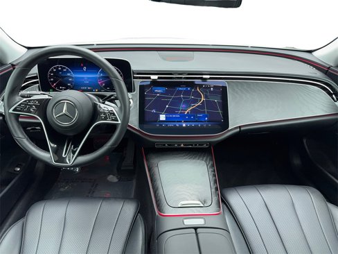 Used 2025 Mercedes-Benz E 350 Sedan image 16