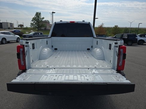 Used 2025 Ford F250 Platinum image 16