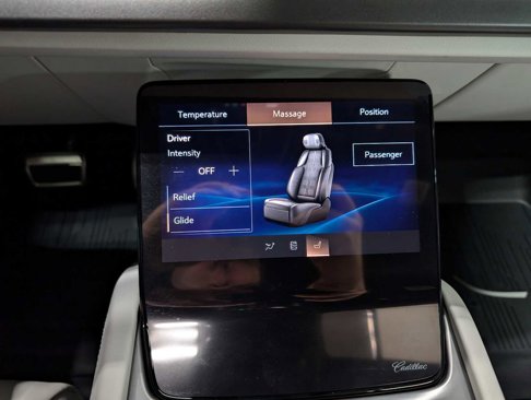 New 2026 Cadillac Vistiq Luxury w/ LPO, Floor Liner Package image 35