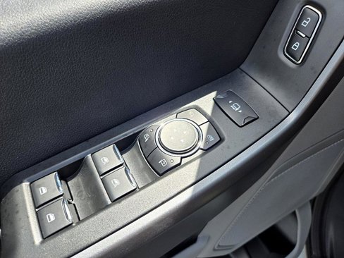 New 2025 Ford F250 XLT w/ FX4 Off-Road Package image 30