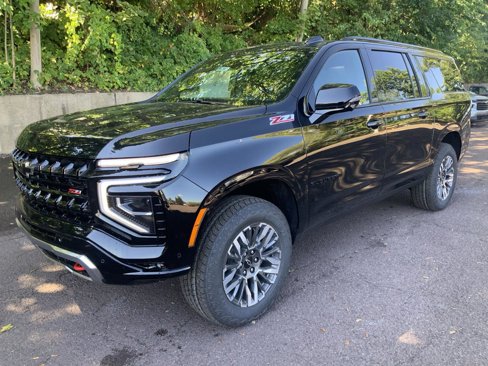 New 2026 Chevrolet Suburban Z71 w/ Comfort Package image 3