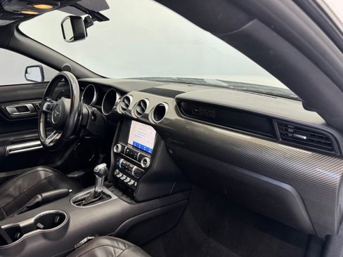 Used 2020 Ford Mustang GT Premium image 36