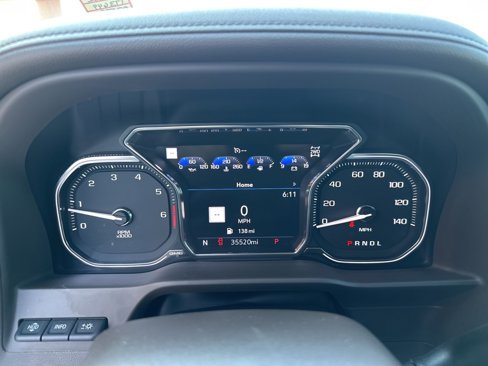 Used 2022 GMC Sierra 2500 Denali w/ Technology Package image 10
