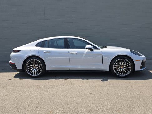 New 2025 Porsche Panamera 4 image 10