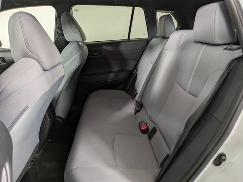 Used 2023 Toyota Corolla Cross SE image 13