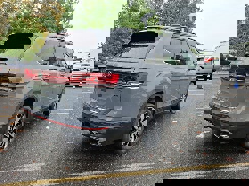 New 2026 Volkswagen Atlas SE image 4