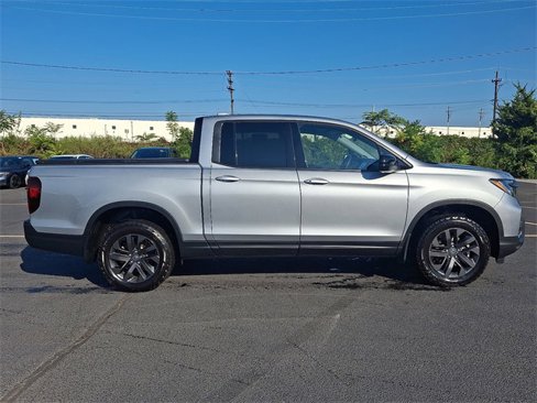 Certified 2025 Honda Ridgeline Sport image 7