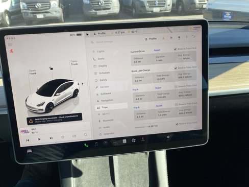Used 2023 Tesla Model 3 Standard Range image 21