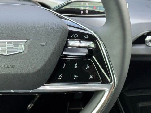 New 2026 Cadillac Vistiq Sport image 24