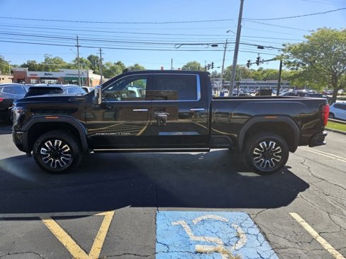 Certified 2024 GMC Sierra 2500 Denali Ultimate w/ Max Trailering Package image 4