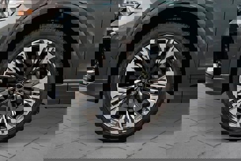 New 2025 Audi Q8 Prestige image 11